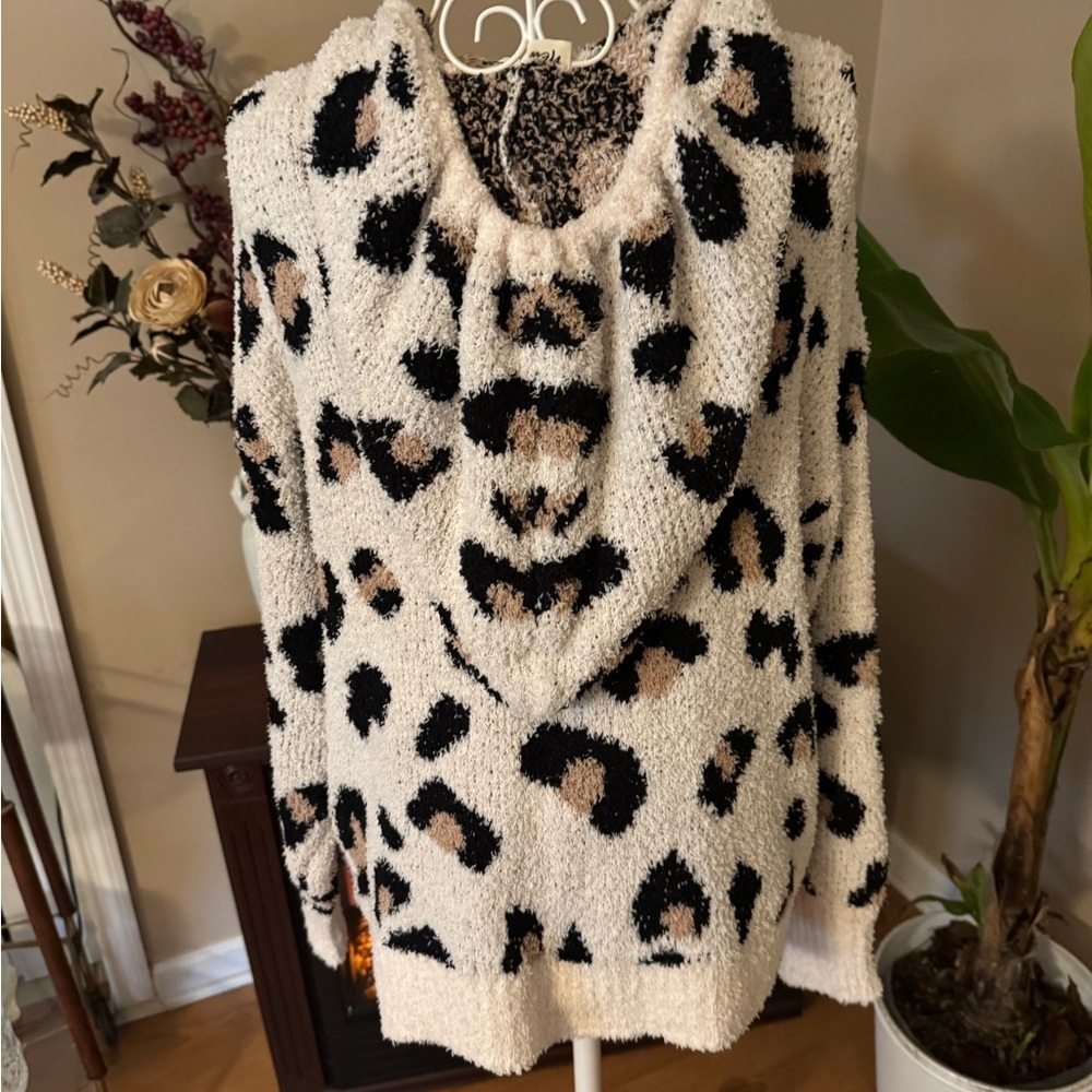 “New In” Leopard Print Hooded Soft Sweater - Picture 2 of 4